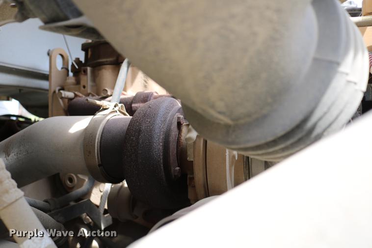 image for item DC7582 2006 Freightliner Business Class M2 digger derrick truck