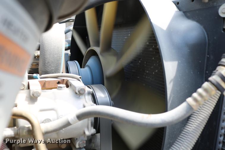 image for item DC7582 2006 Freightliner Business Class M2 digger derrick truck