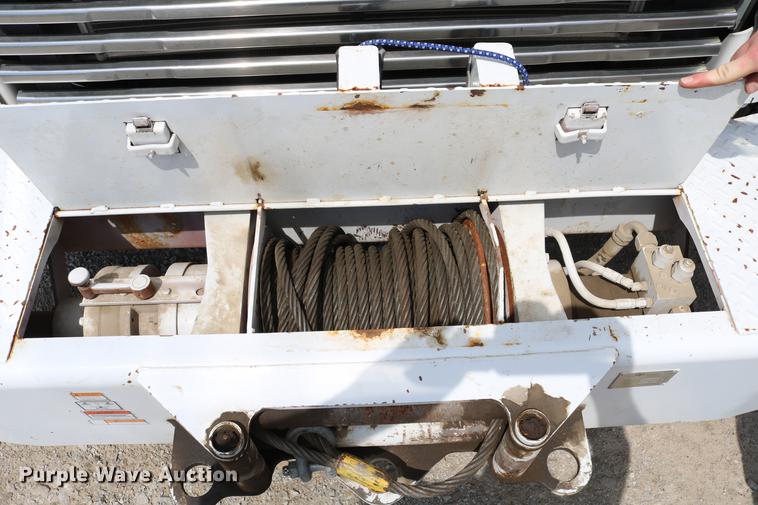 image for item DC7582 2006 Freightliner Business Class M2 digger derrick truck