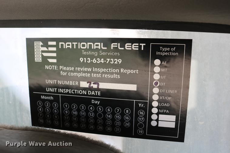 image for item DC7582 2006 Freightliner Business Class M2 digger derrick truck