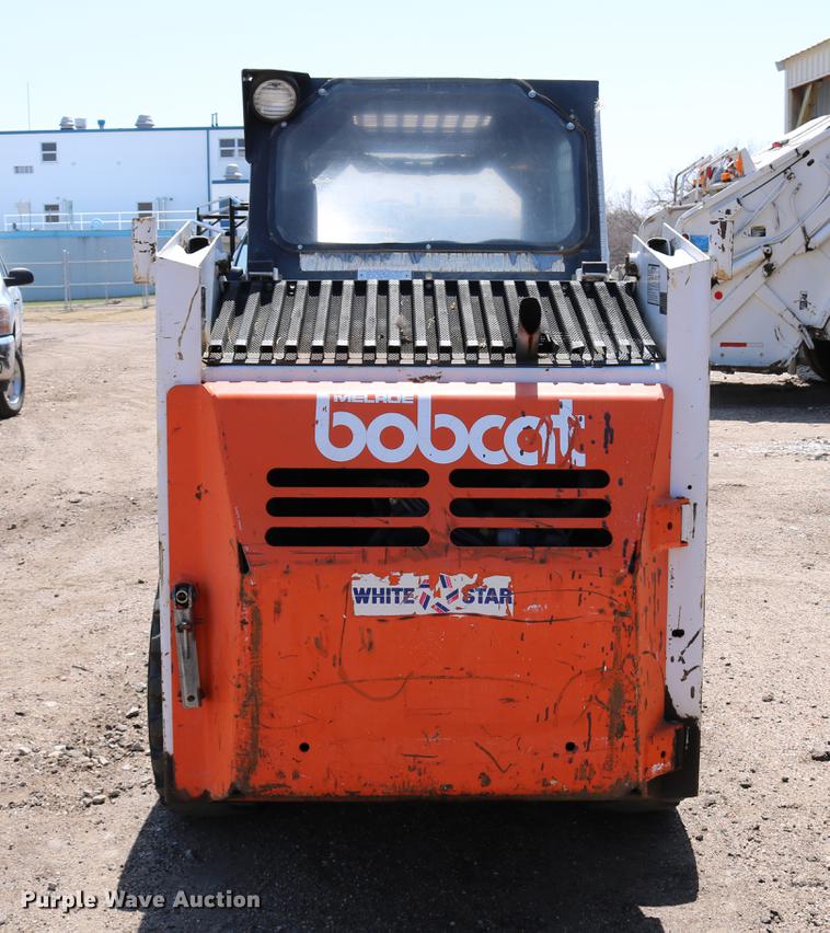 image for item DC7605 1988 Bobcat 642B skid steer