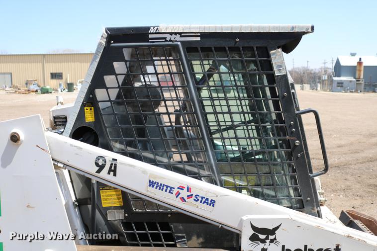 image for item DC7605 1988 Bobcat 642B skid steer