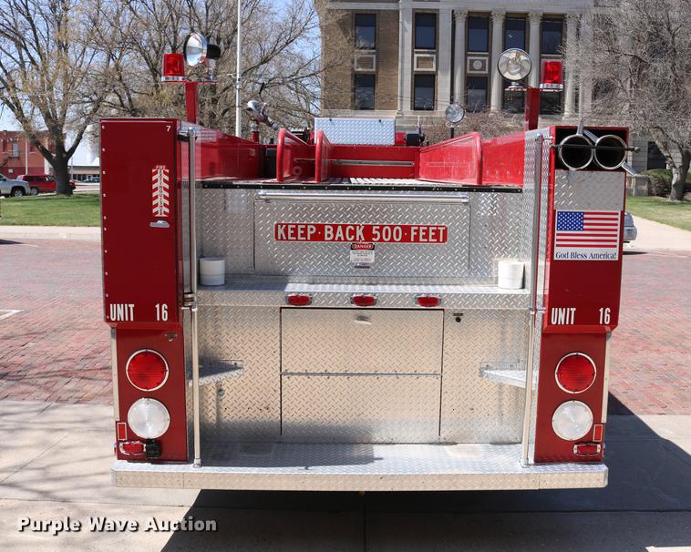 image for item DC7606 1985 Ford F700 fire truck