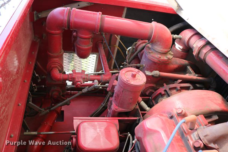 image for item DC7606 1985 Ford F700 fire truck