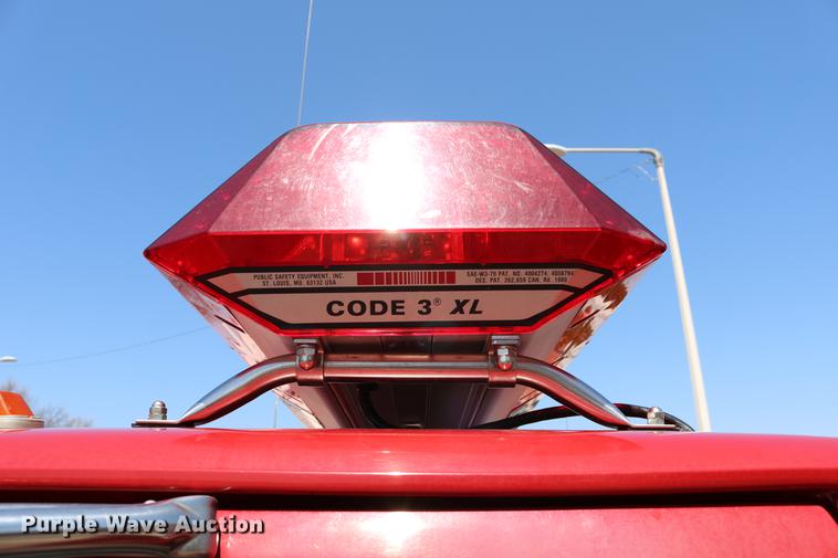 image for item DC7606 1985 Ford F700 fire truck