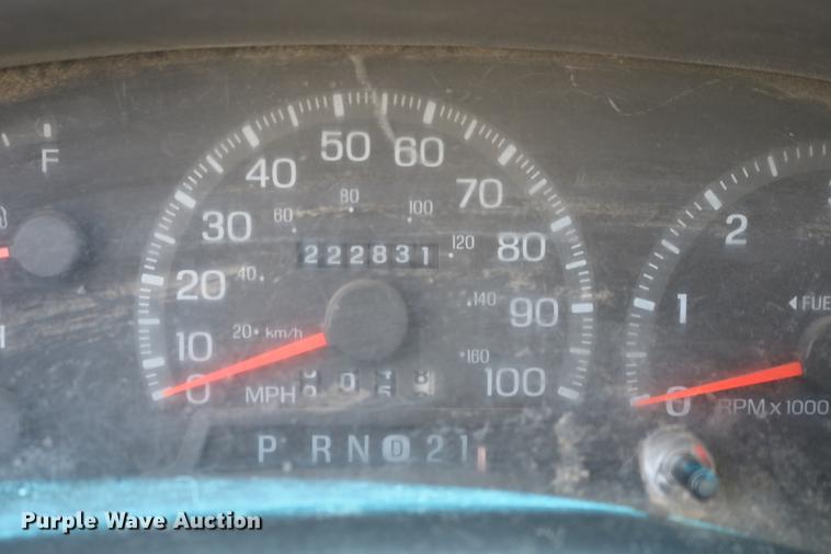 image for item DC7607 1998 Ford F150 SuperCab pickup truck