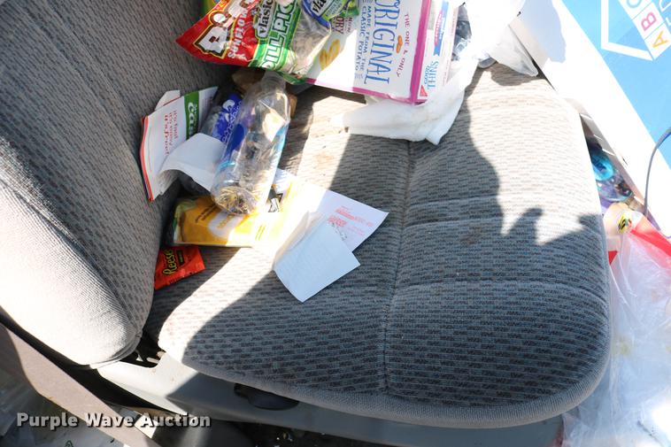 image for item DC7607 1998 Ford F150 SuperCab pickup truck