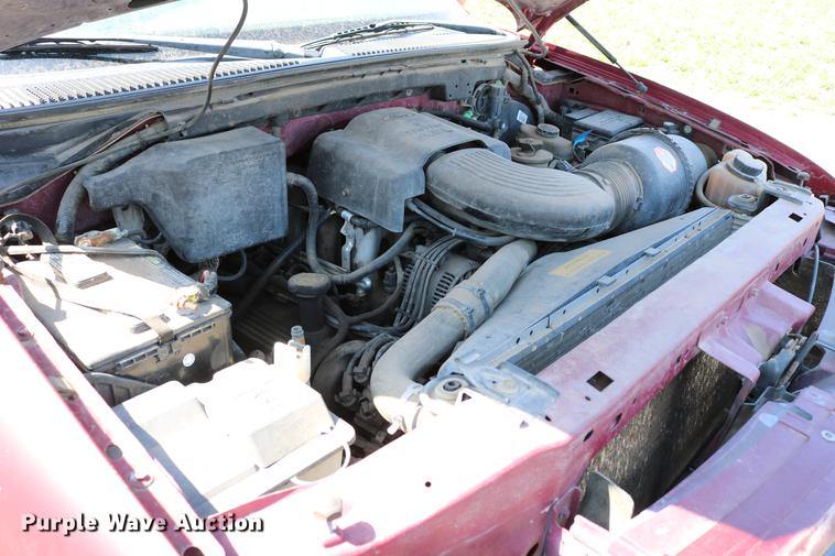 image for item DC7607 1998 Ford F150 SuperCab pickup truck