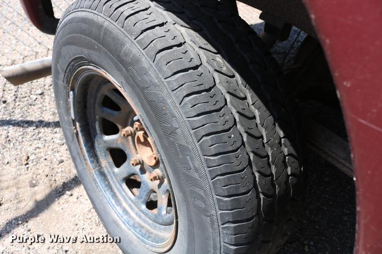 image for item DC7607 1998 Ford F150 SuperCab pickup truck