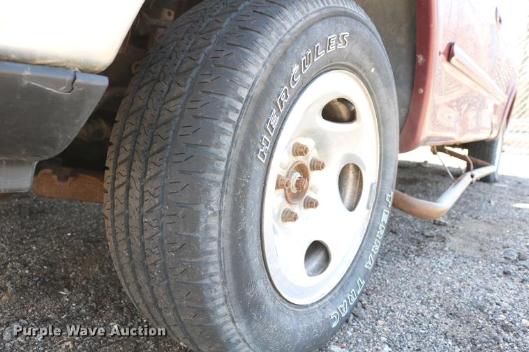 image for item DC7607 1998 Ford F150 SuperCab pickup truck