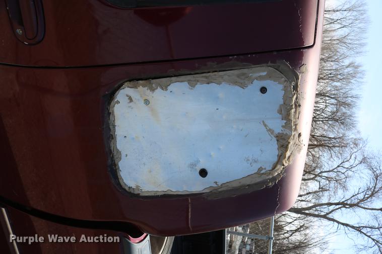 image for item DC7607 1998 Ford F150 SuperCab pickup truck