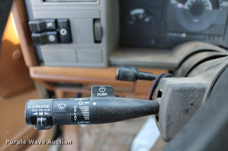 image for item DC7608 1989 Chevrolet 1500 pickup truck