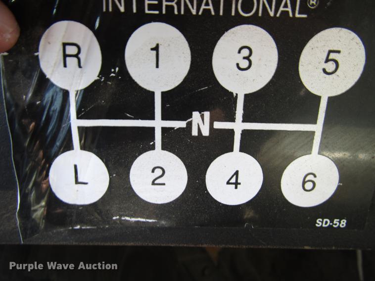 image for item DD7463 1992 International 4900 dump truck