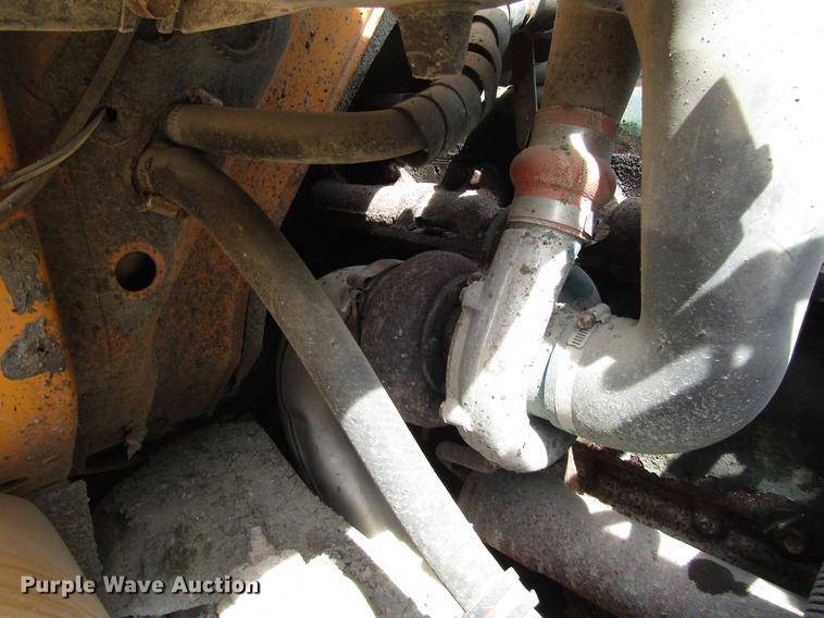 image for item DD7463 1992 International 4900 dump truck