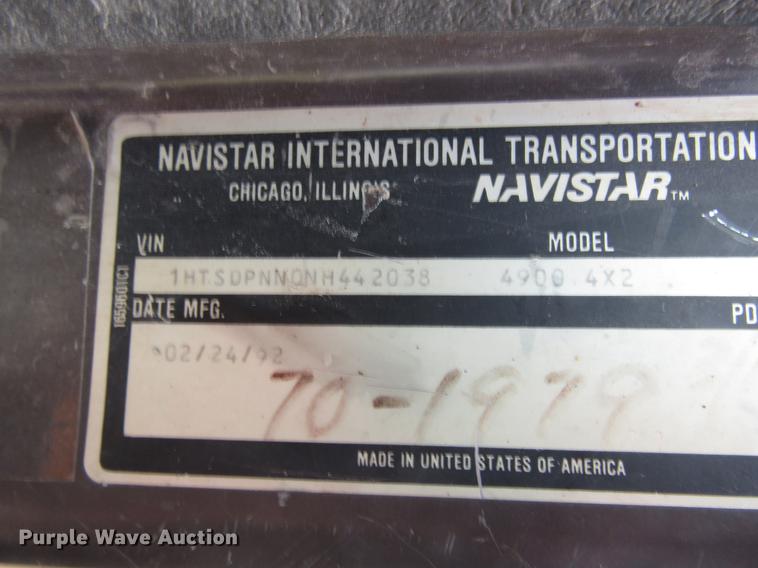 image for item DD7463 1992 International 4900 dump truck