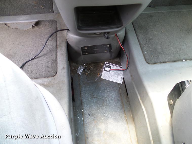 image for item DD8187 2007 Chevrolet Uplander Cargo van