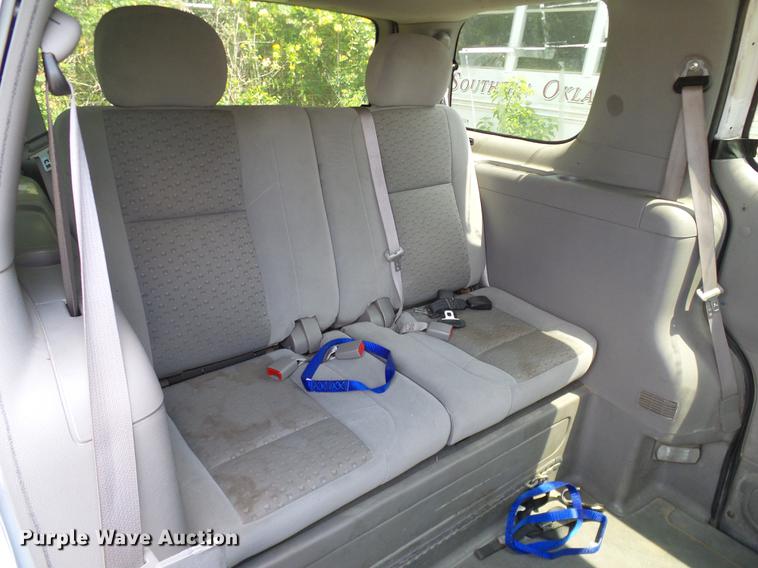 image for item DD8187 2007 Chevrolet Uplander Cargo van