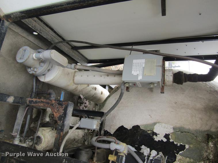 image for item DD8782 1968 liquid carbon dioxide storage tank