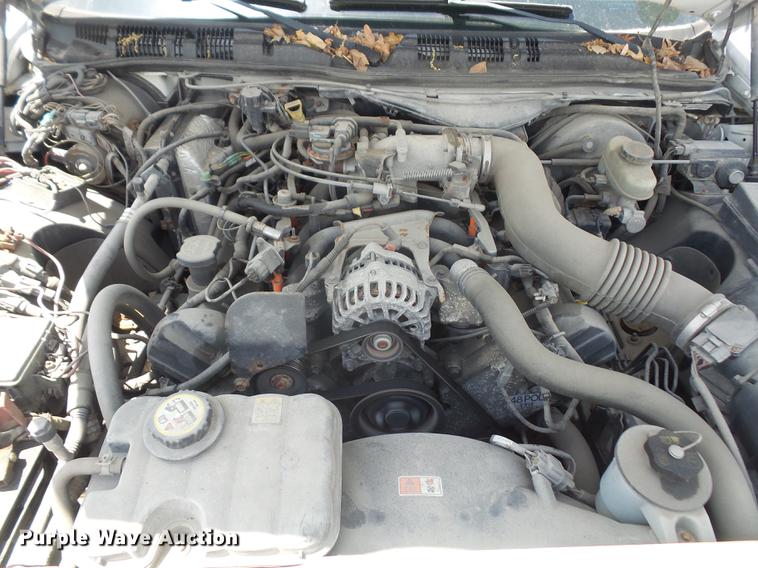 image for item DE1673 2003 Ford Crown Victoria Police Interceptor