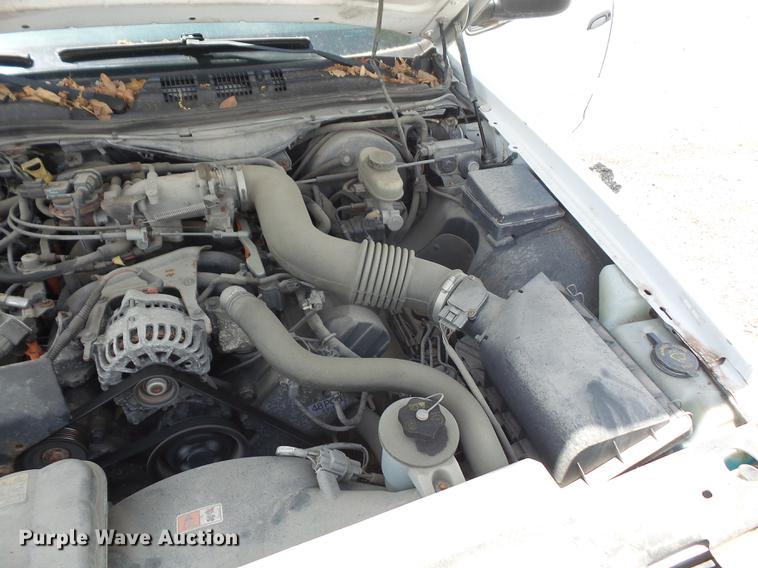 image for item DE1673 2003 Ford Crown Victoria Police Interceptor