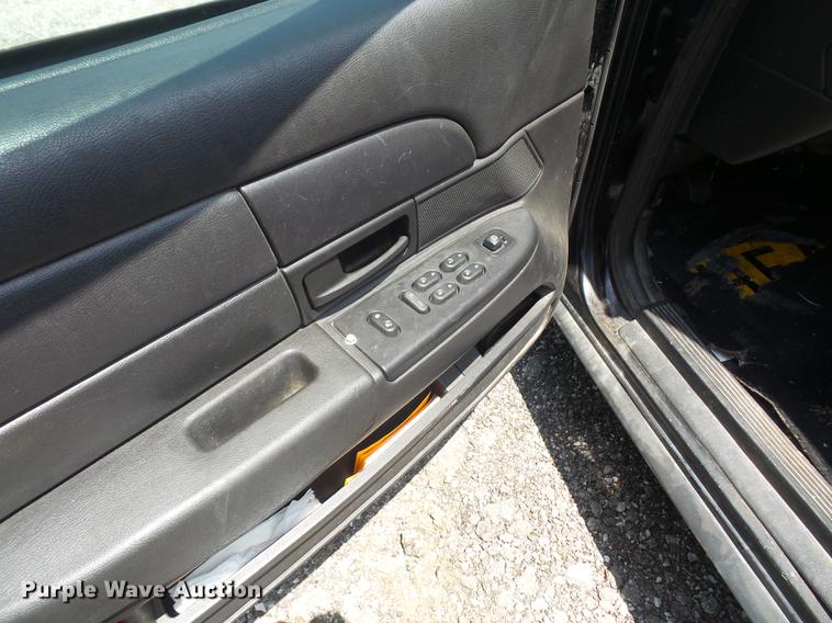 image for item DE1676 2006 Ford Crown Victoria Police Interceptor