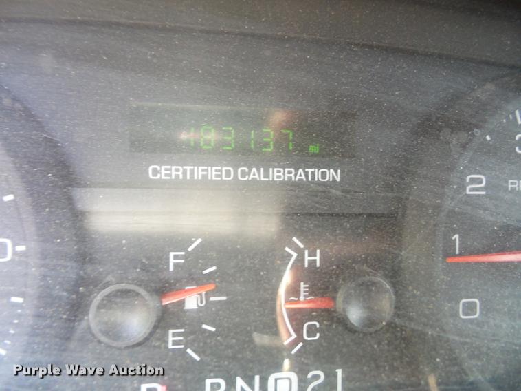 image for item DE1676 2006 Ford Crown Victoria Police Interceptor