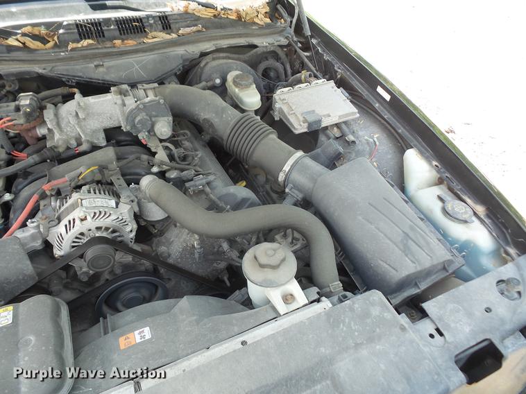 image for item DE1676 2006 Ford Crown Victoria Police Interceptor