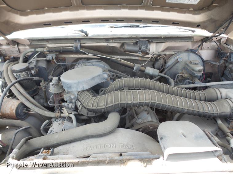 image for item DE1677 1993 Ford F150 SuperCab pickup truck