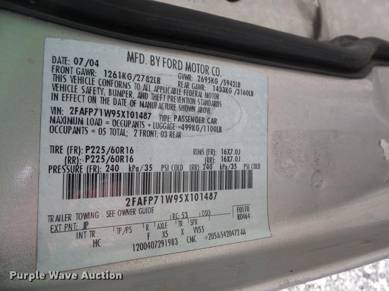 image for item DE1679 2003 Ford Crown Victoria Police Interceptor