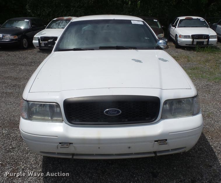 image for item DE1681 2008 Ford Crown Victoria Police Interceptor