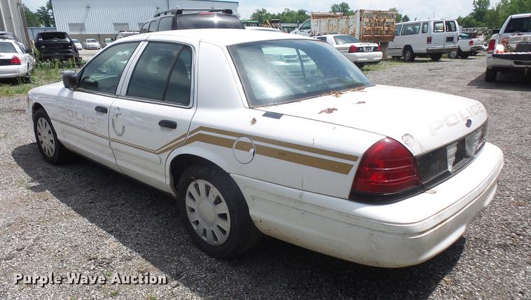 image for item DE1681 2008 Ford Crown Victoria Police Interceptor