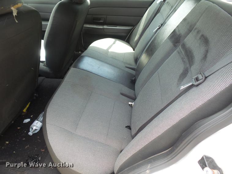 image for item DE1681 2008 Ford Crown Victoria Police Interceptor