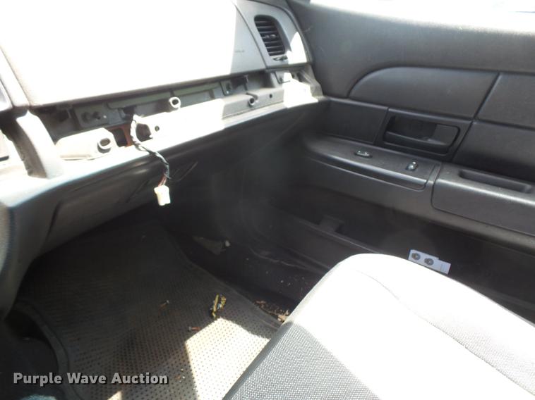 image for item DE1681 2008 Ford Crown Victoria Police Interceptor