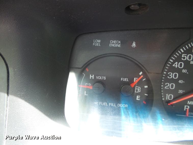 image for item DE1682 2005 Ford Crown Victoria Police Interceptor