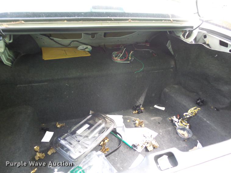 image for item DE1682 2005 Ford Crown Victoria Police Interceptor