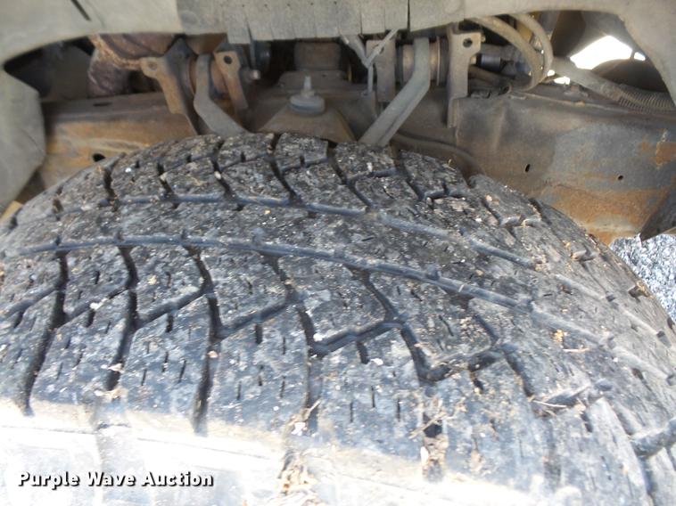 image for item DE1686 2001 Ford F150 SuperCrew pickup truck