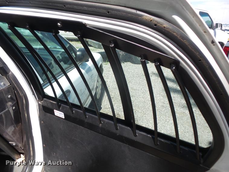 image for item DE1687 2011 Ford Crown Victoria Police Interceptor