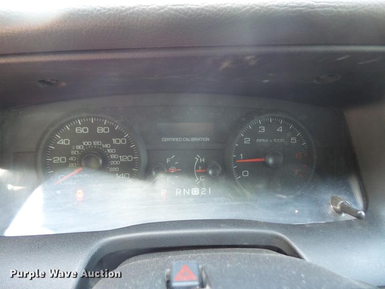 image for item DE1687 2011 Ford Crown Victoria Police Interceptor