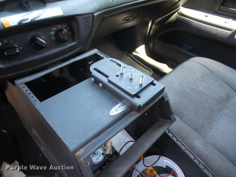 image for item DE1687 2011 Ford Crown Victoria Police Interceptor