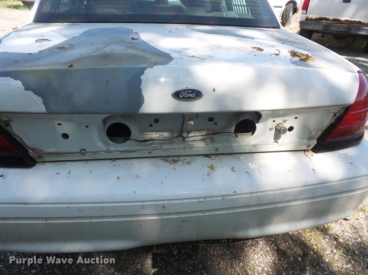 image for item DE1687 2011 Ford Crown Victoria Police Interceptor