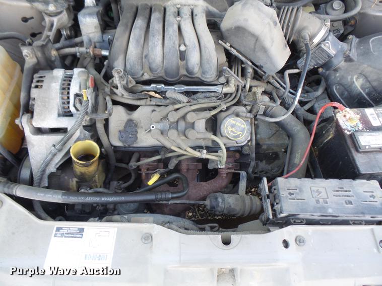 image for item DE1689 2002 Ford Taurus