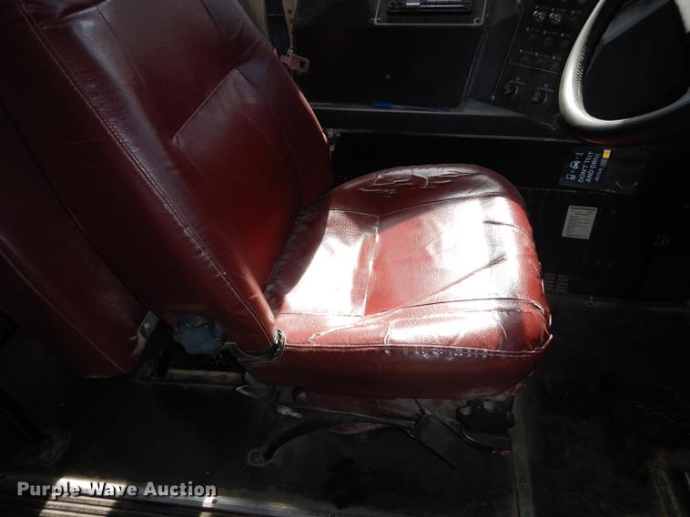 image for item DE1692 2000 Chevrolet C7H064 Blue Bird school bus