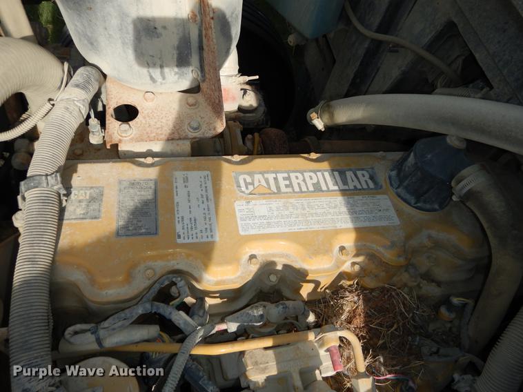 image for item DE1692 2000 Chevrolet C7H064 Blue Bird school bus