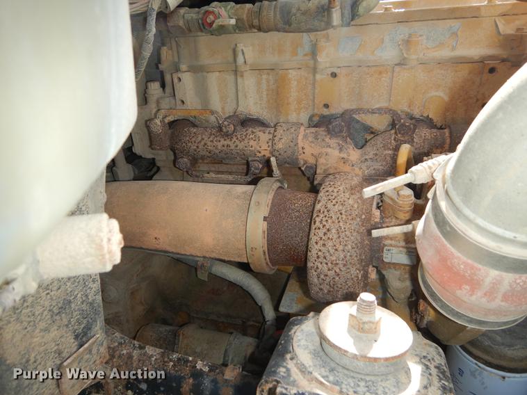 image for item DE1692 2000 Chevrolet C7H064 Blue Bird school bus