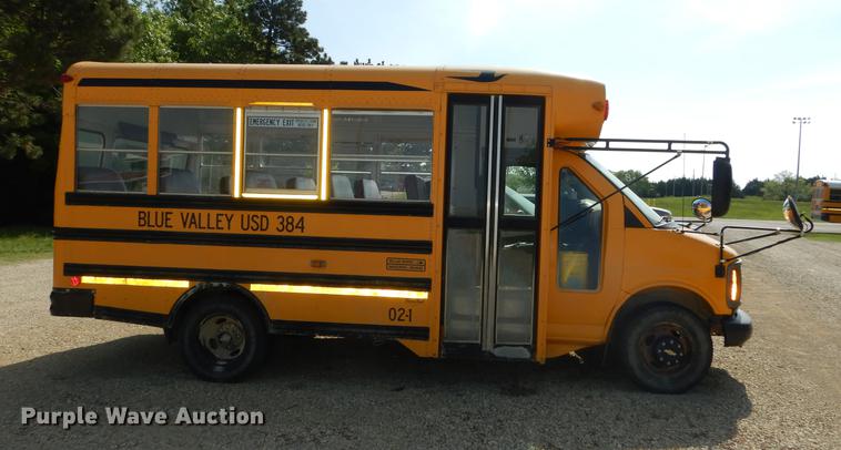 image for item DE1693 2002 Chevrolet Express 3500 micro Blue Bird school bus