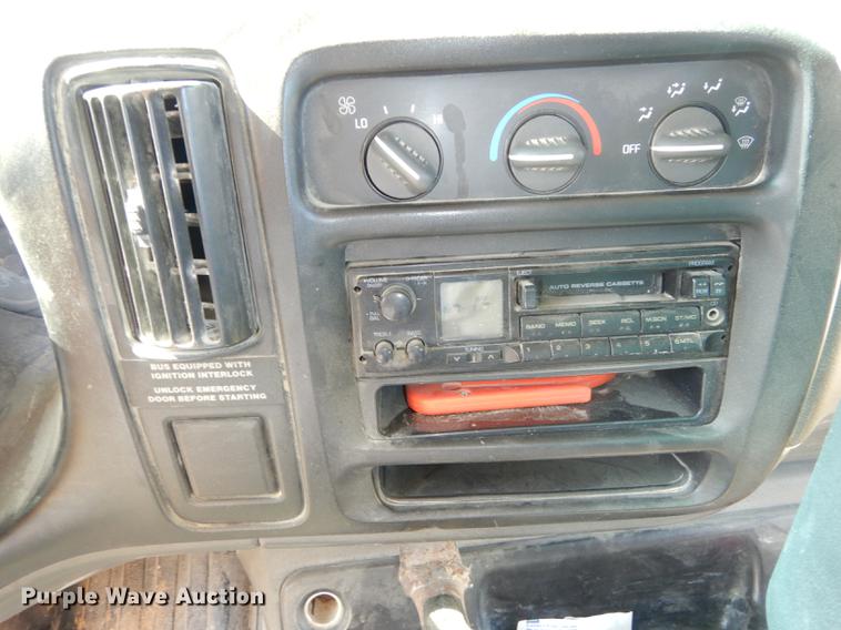 image for item DE1693 2002 Chevrolet Express 3500 micro Blue Bird school bus