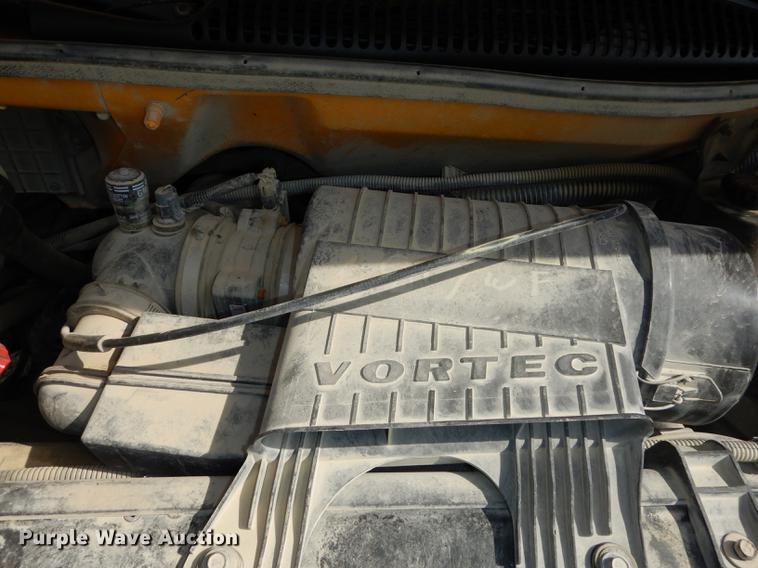 image for item DE1693 2002 Chevrolet Express 3500 micro Blue Bird school bus