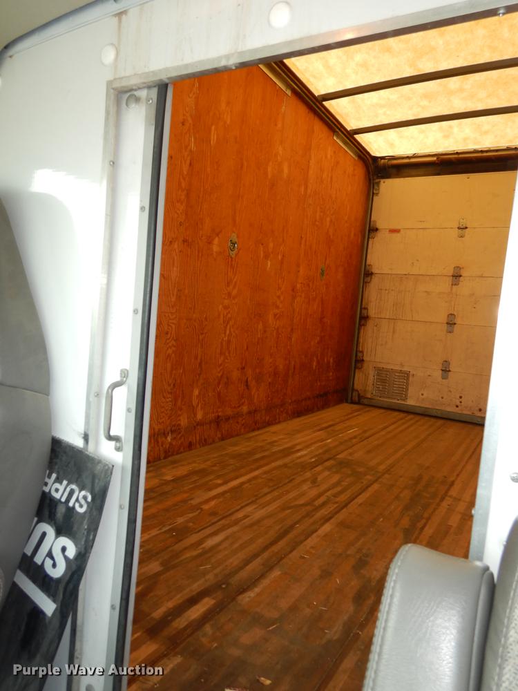 image for item DE1703 2008 Chevrolet Express 3500 Cargo box truck