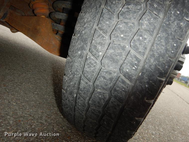 image for item DE1703 2008 Chevrolet Express 3500 Cargo box truck