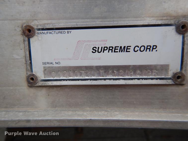 image for item DE1703 2008 Chevrolet Express 3500 Cargo box truck